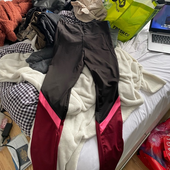 Workout leggings or everyday leggings - Picture 1 of 1